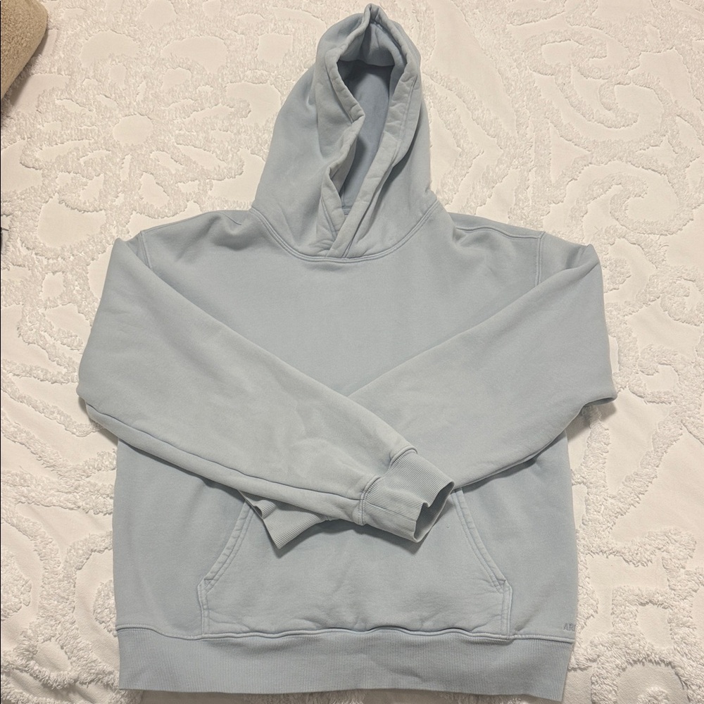 Aritzia Women's Light Blue Hoodie